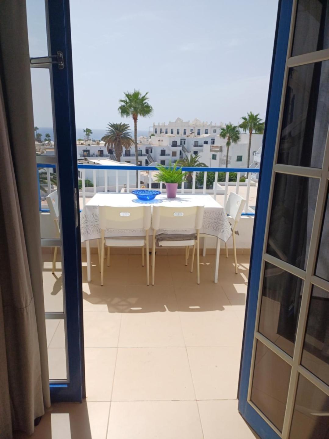 T2 Residence Atalaya Puerto del Carmen  Buitenkant foto