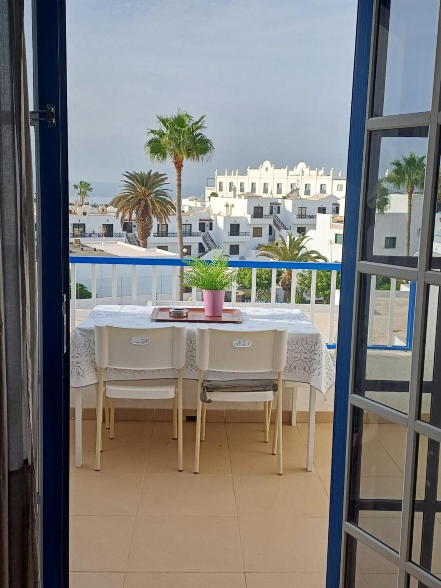T2 Residence Atalaya Puerto del Carmen  Buitenkant foto