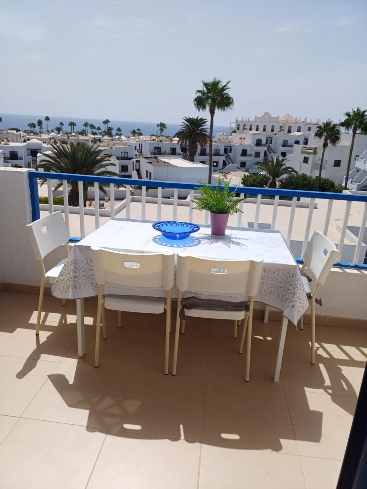T2 Residence Atalaya Puerto del Carmen  Buitenkant foto