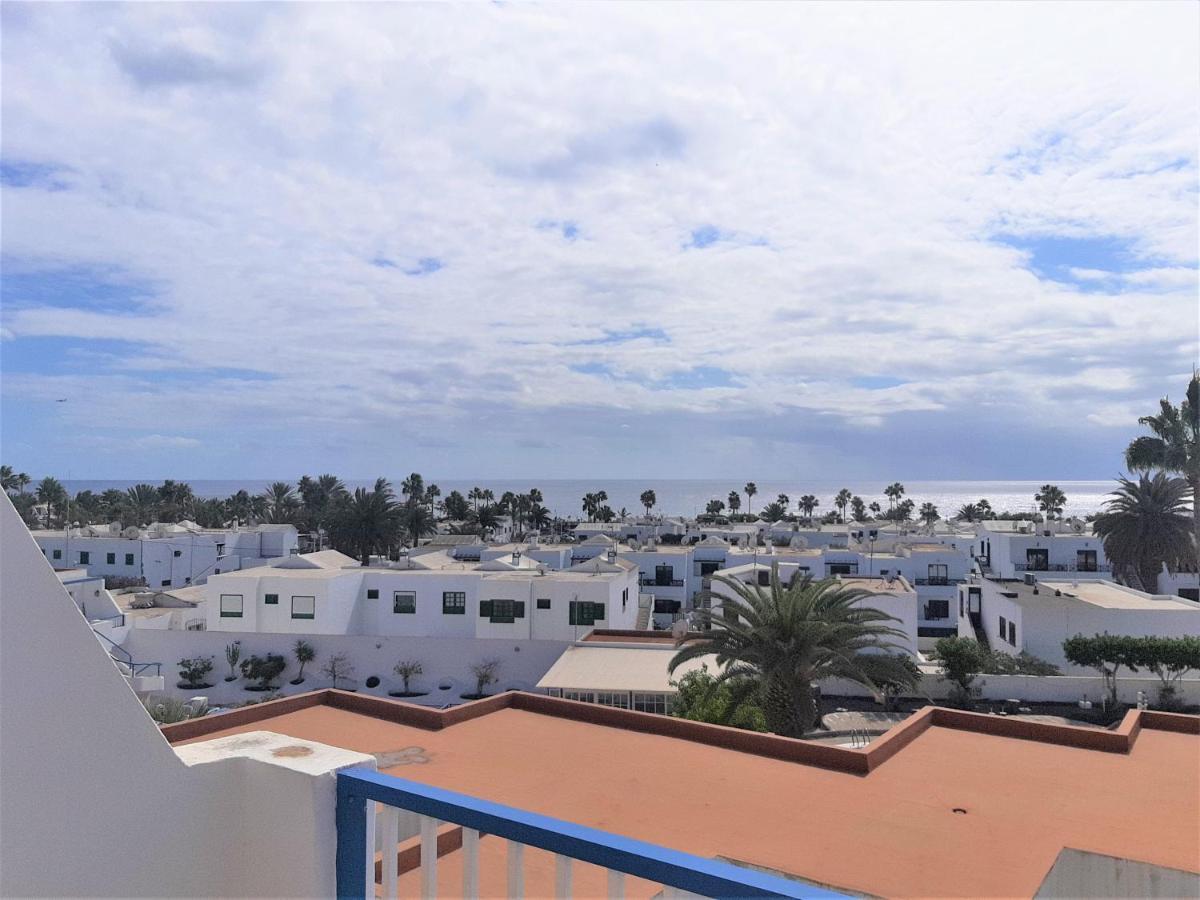 T2 Residence Atalaya Puerto del Carmen  Buitenkant foto